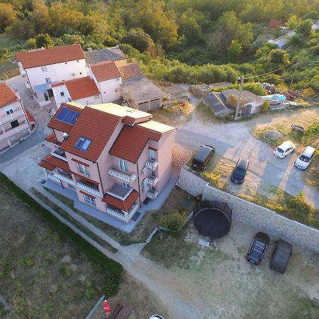 Apartmani Danijela Tomicic Lopar Εξωτερικό φωτογραφία