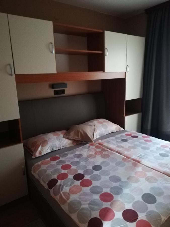 Apartmani Danijela Tomicic Lopar Εξωτερικό φωτογραφία