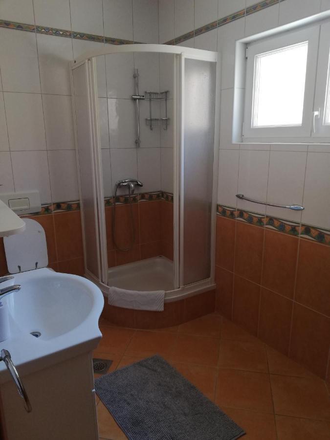 Apartmani Danijela Tomicic Lopar Εξωτερικό φωτογραφία
